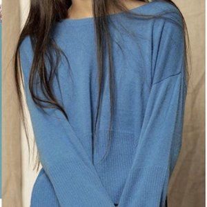 NEW! Blue Crew Neck Sweater - Cata Chavanne